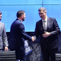 Svečana dodjela ugovora za izgradnju, rekonstrukciju i opremanje osnovnih škola