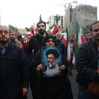 Iranci prosvjeduju u Teheranu nakon zajedničkih američko-izraelskih napada na Iran