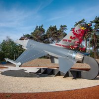 Belgijski F-16 na ulazu u bazu Kleine Brogel