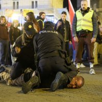 Policija uhitila muškarca koji je verbalno napao sudionike Noćnog marša