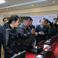 Kim Jong Un i kćerka u akciji