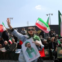 Pogreb Alija Laridžanija i poginulih mornara u Teheranu