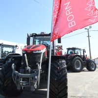 Massey Ferguson 9S-425