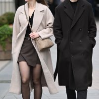 Zagrepčanke u Adidas tenisicama