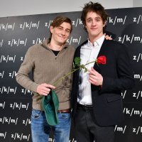 Toma Medvešek, Luka Knez