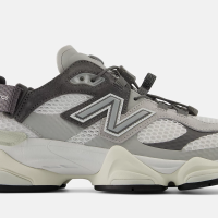 New Balance 9060 Mule