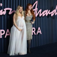 Sienna Miller i Charlotte Tilbury