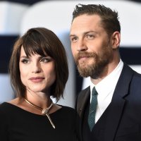 Tom Hardy i Charlotte Riley