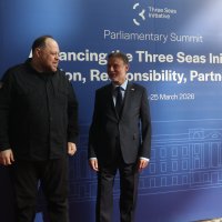 Plenarna sjednica Parlamentarnog summita Inicijative triju mora