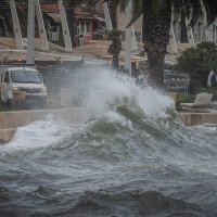 Olujno jugo u Splitu