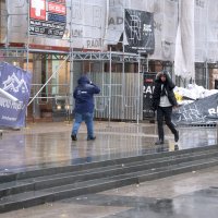 Snažni udari vjetra u Zagrebu