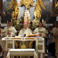 Procesija i misa posvete ulja na Veliki četvrtak