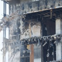 Počelo uklanjanje dijela katova zgrade Vjesnika