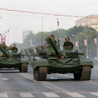 Hrvatski M-84A4 prigodom vojnog mimohoda u Zagrebu