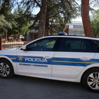 Šibenik: Na dojavu o minsko eksplozivnim sredstvima u šibenskim školama vrši se sigurnosna evakuacija učenika