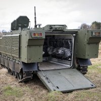 U stražnji dio Skifa stane osam vojnika