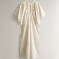 Haljina s rukavima i detaljima od čipke Zara Home