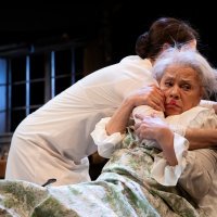 Mirisi, zlato i tamjan