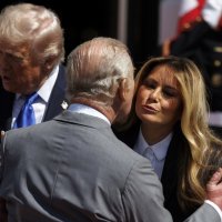 Kraljica Camilla, kralj Charles, Donald i Melania Trump