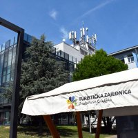 Policija ispred TZ Nova Gradiška