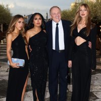 Valentina Paloma Pinault, Salma Hayek, Francois-Henri Pinault, Mathilde Pinault (2)