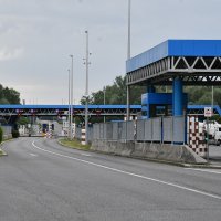 Zbog urušavanja mosta prekinut promet na granici s BiH