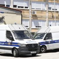 Policija odvodi Kristijana Aleksića na saslušanje u DORH