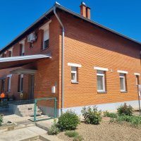 Batine vile, Borovo naselje