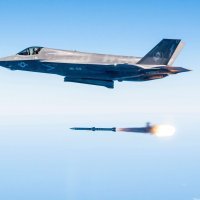 Novi projektil AIM-260 trebao bi zasjeniti kineske i ruske suparnike