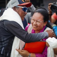 Povratak Šerpa nakon rekordnog 32. uspona na Mount Everest