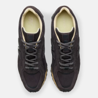 Auralee x New Balance 204L