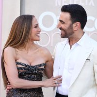 Jennifer Lopez i Brett Goldstein