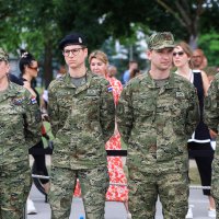 Ivan Anušić i Tihomir Kundid uručili su medalju pripadnicima Vojno-zdravstvenog središta koji su spasili život dječaku