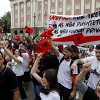 Sukob policije i prosvjednika u Tirani zbog projekta Trumpovog zeta