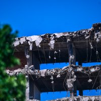 Nastavlja se rušenje nebodera Vjesnika