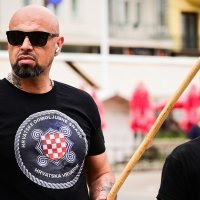 Pripadnici A-HSP na čelu s Draženom Kelemincem prosvjeduju protiv Pridea