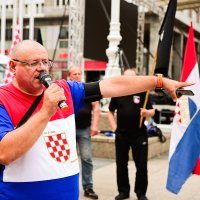 Pripadnici A-HSP na čelu s Draženom Kelemincem prosvjeduju protiv Pridea