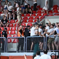 Nakratko prekinuta utakmica Cibona - Zadar zbog prepucavanja navijača