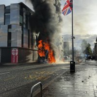 Eskalirali nemiri u Belfastu
