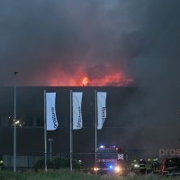 Razbuktao se požar u tvornici namještaja Prostoria