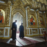 Samostan Kijevsko-pečerska lavra u plamenu