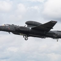 Modernizirani U-2 pri slijetanju u bazu Fairford u Velikoj Britaniji