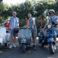 Vespa 80