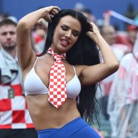 Ivana Knoll (4)