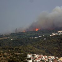 Udar groma izazvao požar na vrhu Čiova