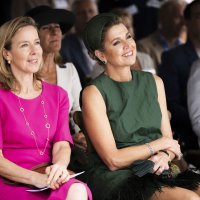 Kraljica Maxima i političarka Stientje van Veldhoven
