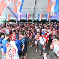 Navijači uoči utakmice Hrvatska - Portugal