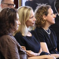 Komemoracija za Zrinka Ogrestu