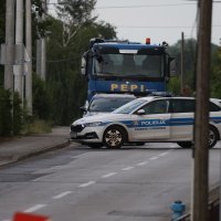 U mjestu Donji Dragonožec muškarac se zatvorio u kuću s puškom