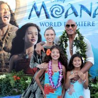 Dwayne Johnson s obitelji
